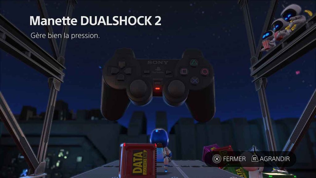 Astros-Playroom-PS5-artefact-manette-dualshock-2-du-monde-Circuit-SSD